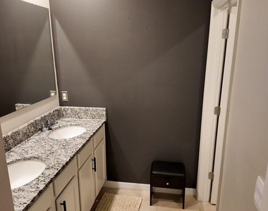 11237 Amber Ridge Drive - Photo Thumbnail 33