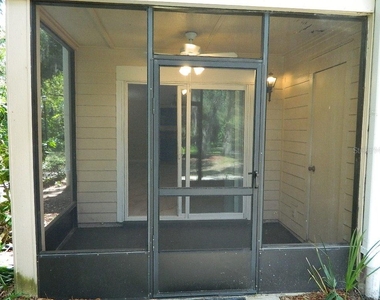 672 Roaring Drive - Photo Thumbnail 20