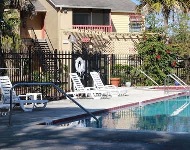 3756 Idlebrook Circle - Photo Thumbnail 15