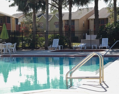 3756 Idlebrook Circle - Photo Thumbnail 13