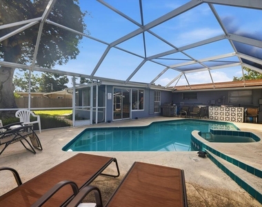 134 Paddington Road - Photo Thumbnail 20