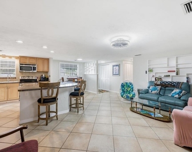 134 Paddington Road - Photo Thumbnail 13