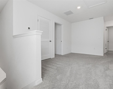 24799 Nw 11th Place - Photo Thumbnail 15