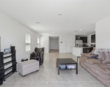 24799 Nw 11th Place - Photo Thumbnail 8