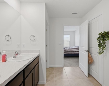 24799 Nw 11th Place - Photo Thumbnail 19