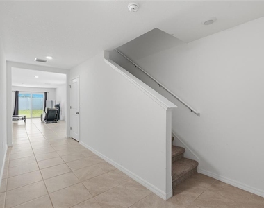 24799 Nw 11th Place - Photo Thumbnail 14