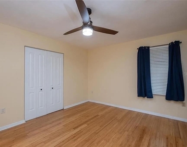 5211 Sw 86th Terrace - Photo Thumbnail 16