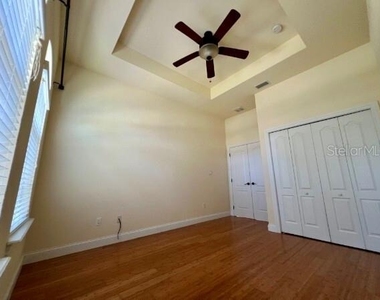 8913 Sw 74th Avenue - Photo Thumbnail 17