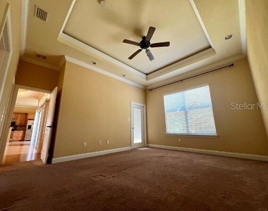8913 Sw 74th Avenue - Photo Thumbnail 10