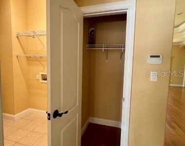 8913 Sw 74th Avenue - Photo Thumbnail 14