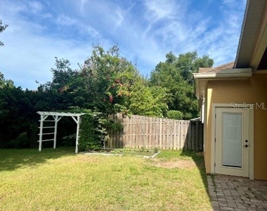 8913 Sw 74th Avenue - Photo Thumbnail 27