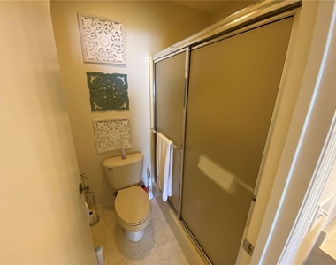 1672 Duran Drive - Photo Thumbnail 13