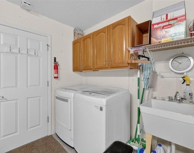 1258 Estill Avenue - Photo Thumbnail 23