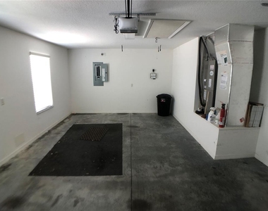308 Vidalia Place - Photo Thumbnail 24