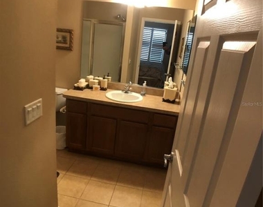 308 Vidalia Place - Photo Thumbnail 15