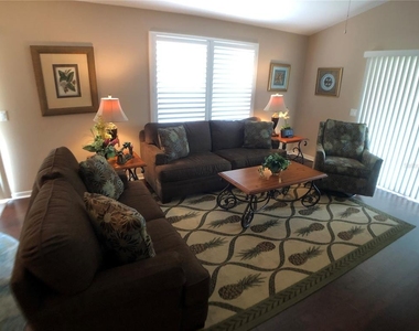 308 Vidalia Place - Photo Thumbnail 7