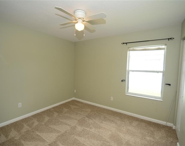 37 Eton Lane - Photo Thumbnail 21
