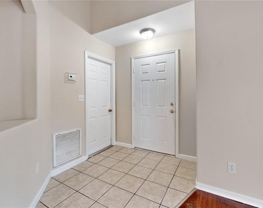 2917 Wilshire Road - Photo Thumbnail 19