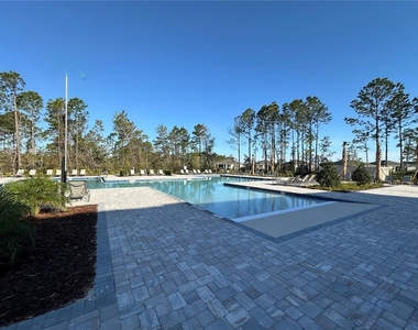 3272 Arch Avenue - Photo Thumbnail 1