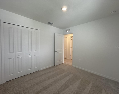 28521 Sweet Meadow Drive - Photo Thumbnail 18