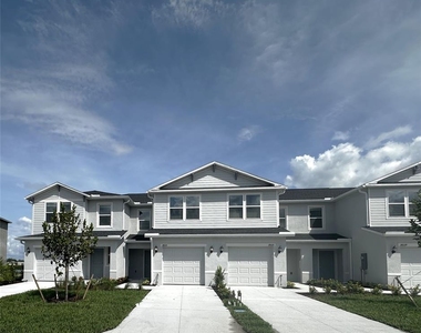28521 Sweet Meadow Drive - Photo Thumbnail 24