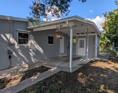 22003 Catherine Avenue - Photo Thumbnail 2