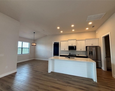 13575 Abutilon Lane - Photo Thumbnail 3