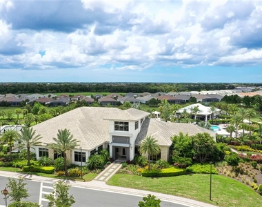 16117 Isola Place - Photo Thumbnail 32