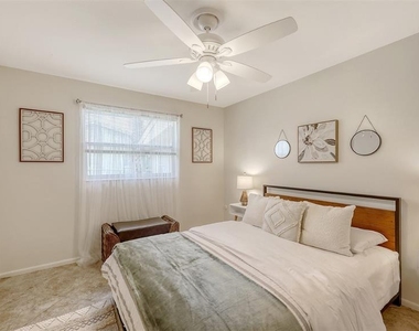 2551 Waneta Drive - Photo Thumbnail 26
