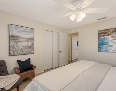 2551 Waneta Drive - Photo Thumbnail 21