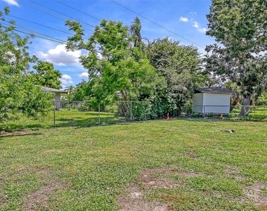 2551 Waneta Drive - Photo Thumbnail 33