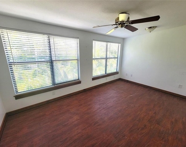 306 63rd Street - Photo Thumbnail 8