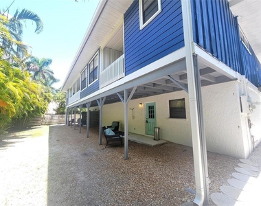 306 63rd Street - Photo Thumbnail 1