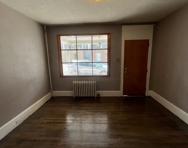 141 W Abbott Street - Photo Thumbnail 2