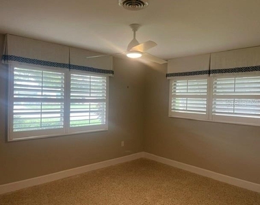 2253 Valencia Drive - Photo Thumbnail 32