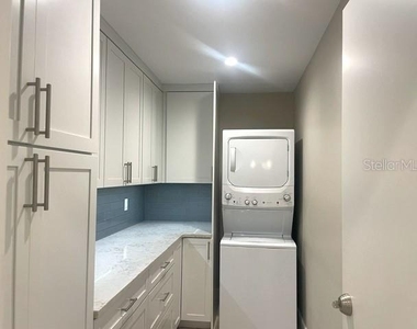 2253 Valencia Drive - Photo Thumbnail 20