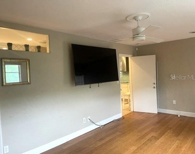2253 Valencia Drive - Photo Thumbnail 15