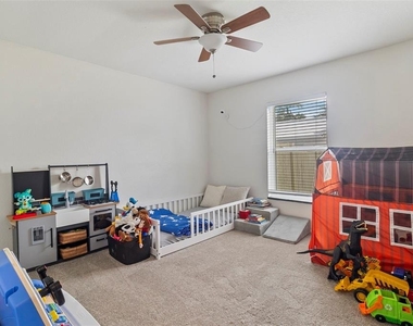 5776 Augusta Circle - Photo Thumbnail 20