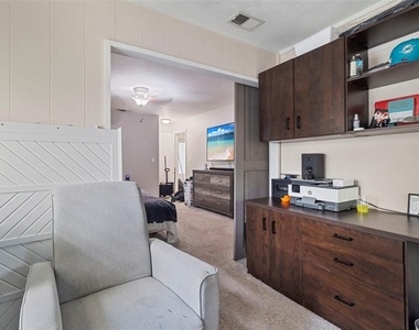 5776 Augusta Circle - Photo Thumbnail 16