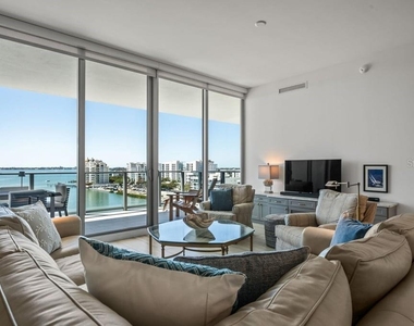 1155 N Gulfstream Avenue - Photo Thumbnail 29