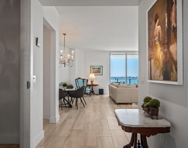 1155 N Gulfstream Avenue - Photo Thumbnail 12