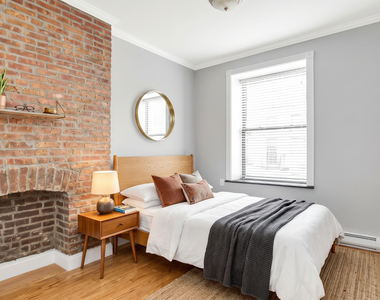 15 West 103rd Street - Photo Thumbnail 1