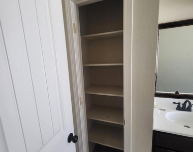 14753 Ava Leigh Avenue - Photo Thumbnail 9