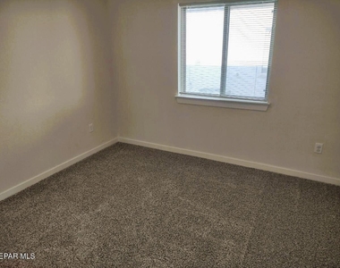 14725 Tierra Fortaleza Avenue - Photo Thumbnail 13