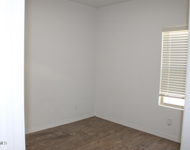 12871 Beccles Street - Photo Thumbnail 16