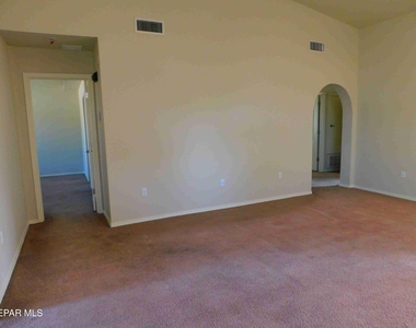 2508 Sparrow Point Street - Photo Thumbnail 6