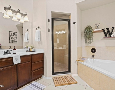 12529 Paseo Rosannie Avenue - Photo Thumbnail 7
