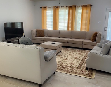 14509 Johnny Mata Drive - Photo Thumbnail 10