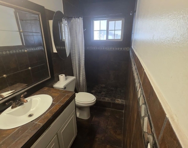 4825 Rolling Stone Avenue - Photo Thumbnail 11