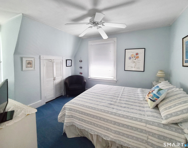 12 Elliott Avenue - Photo Thumbnail 5